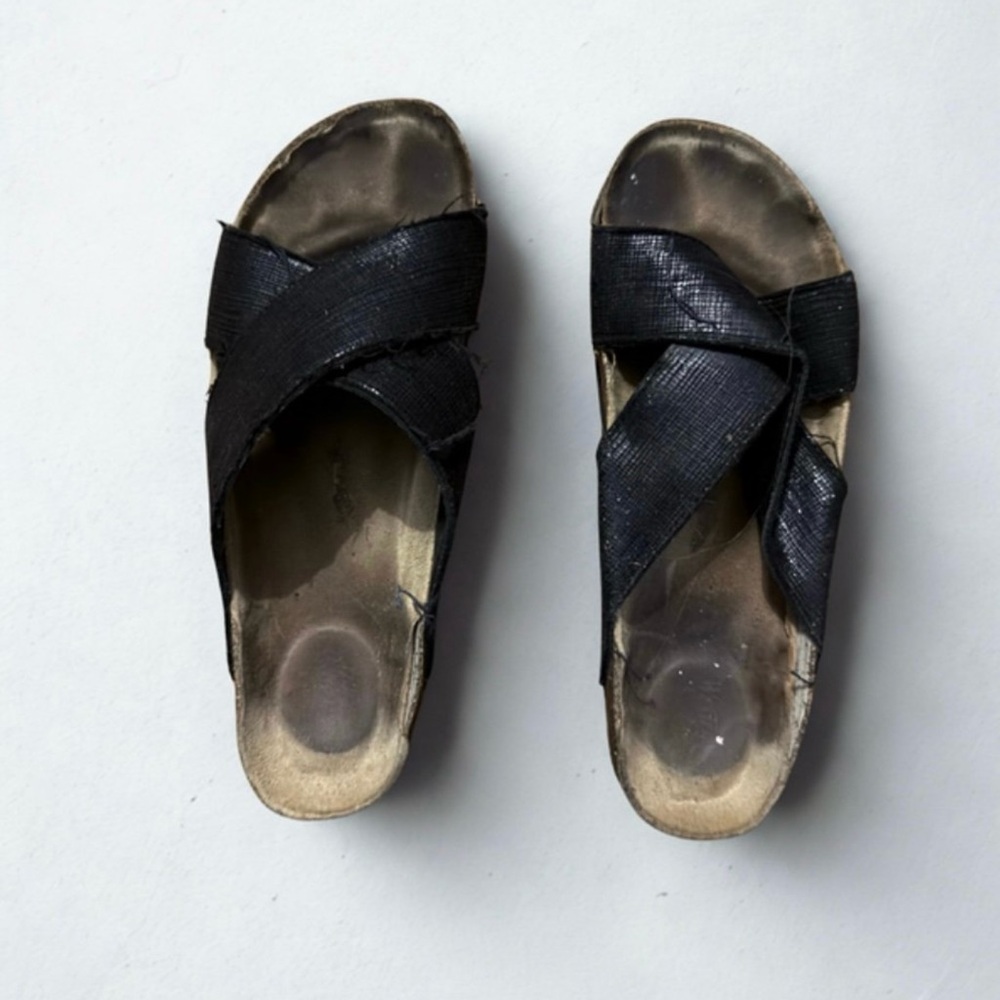 Women’s Western Chief Brand Sandals Size 9